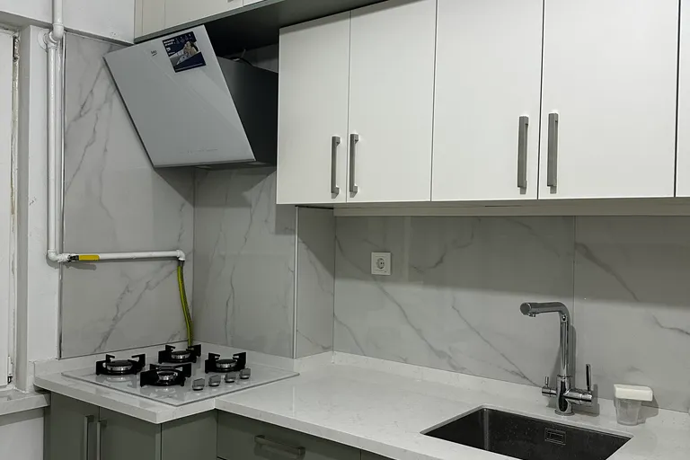 mutfak yeni dolap ve tezgah